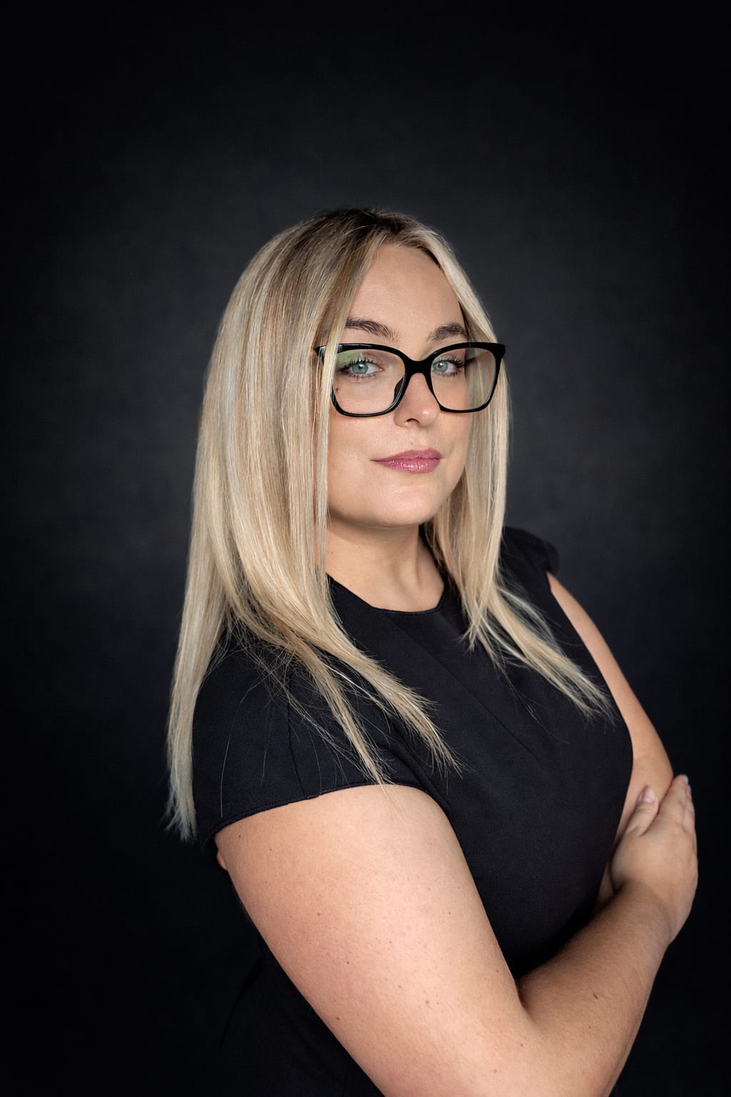 Ernesta - Trade Hub Pro